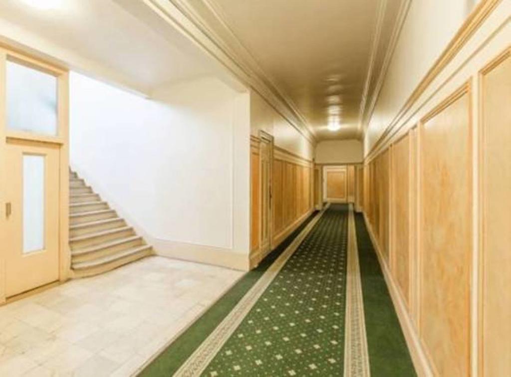 Апартаменты Private Studio - Avenue Des Champs-Elysees Париж Экстерьер фото