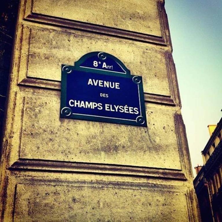 Апартаменты Private Studio - Avenue Des Champs-Elysees Париж Экстерьер фото
